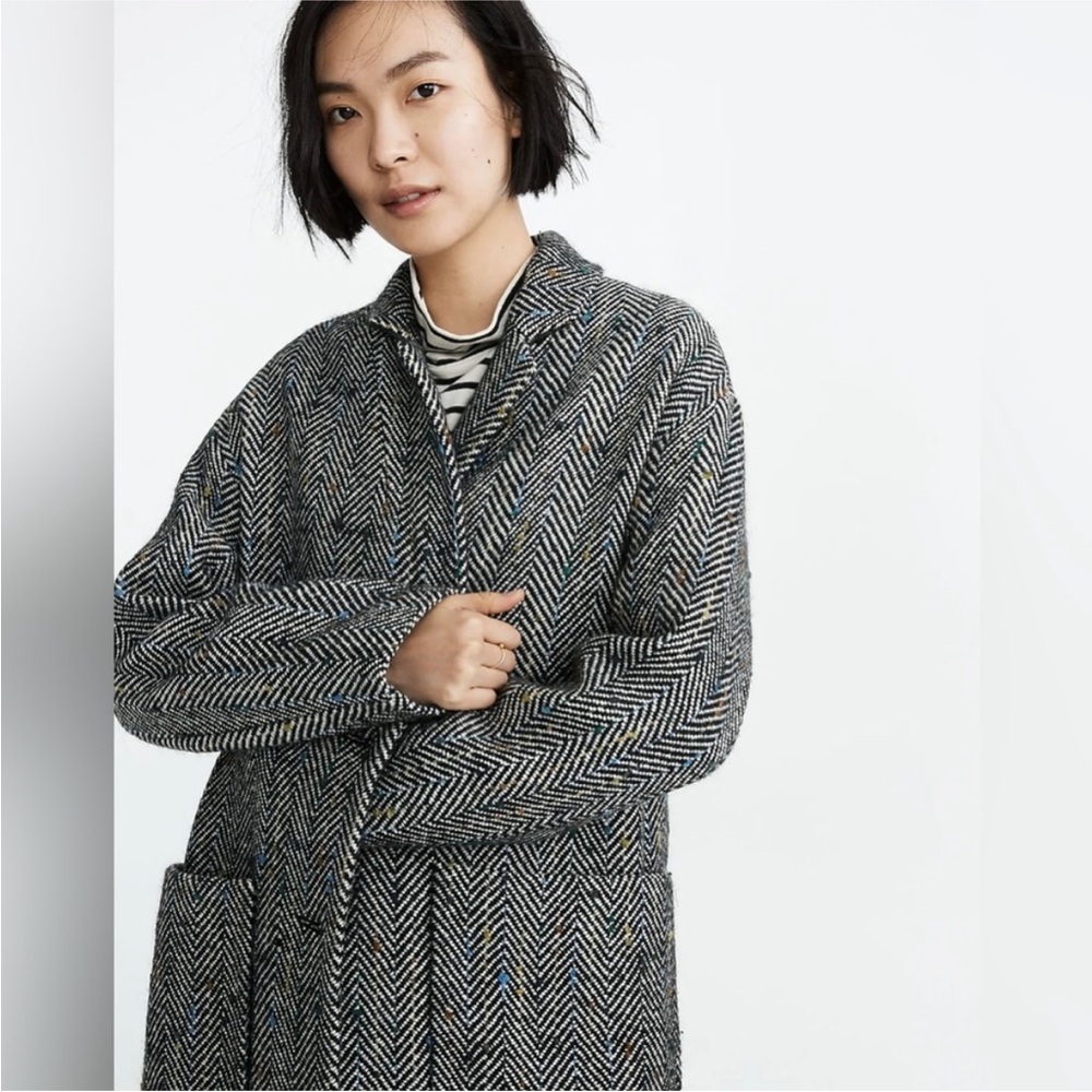 Women's Herringbone Coat